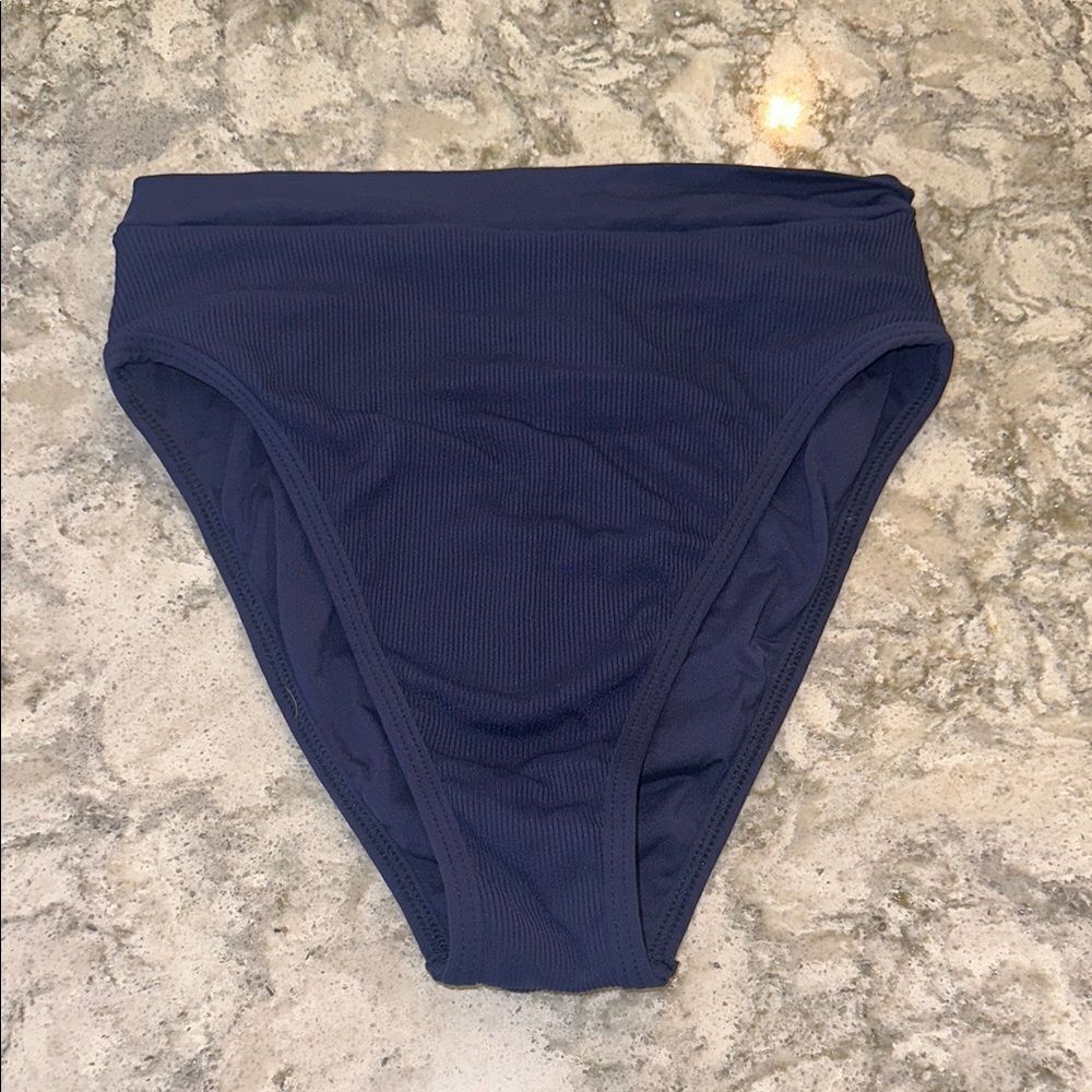 👙 L*Space Navy Ribbed Bitsy Cut Bikini Bottom - Size S